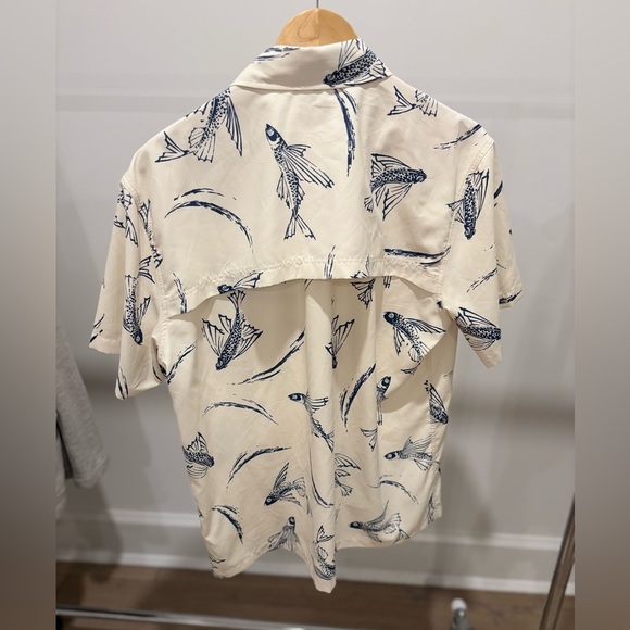 Faherty Fish Print Fishing Sport Shirt - Picture 2 of 2